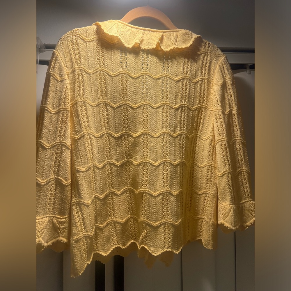Yellow St. John Collection Size 8 Button Down Swe… - image 4